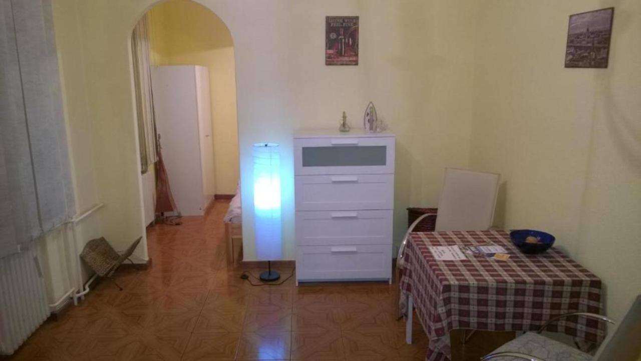White Ship Apartman Budapest Extérieur photo