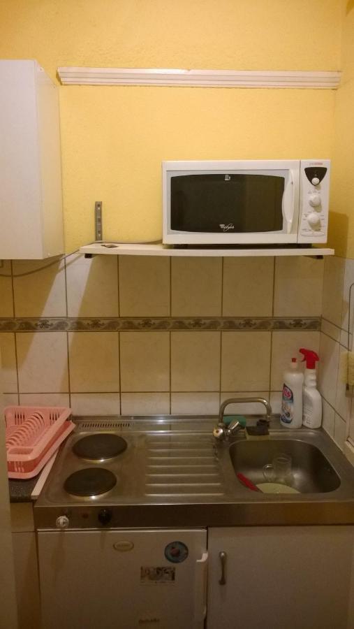 White Ship Apartman Budapest Extérieur photo